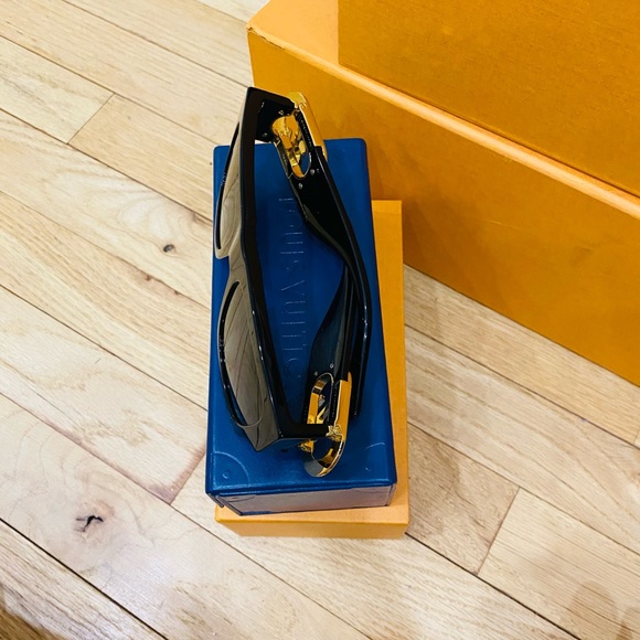 Meet your Posher, Cindy - Picture 4 of 4